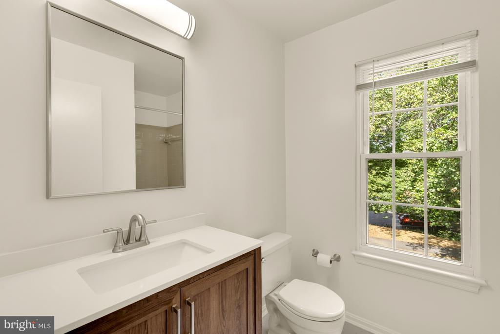 10224 FAIRE COMMONS COURT