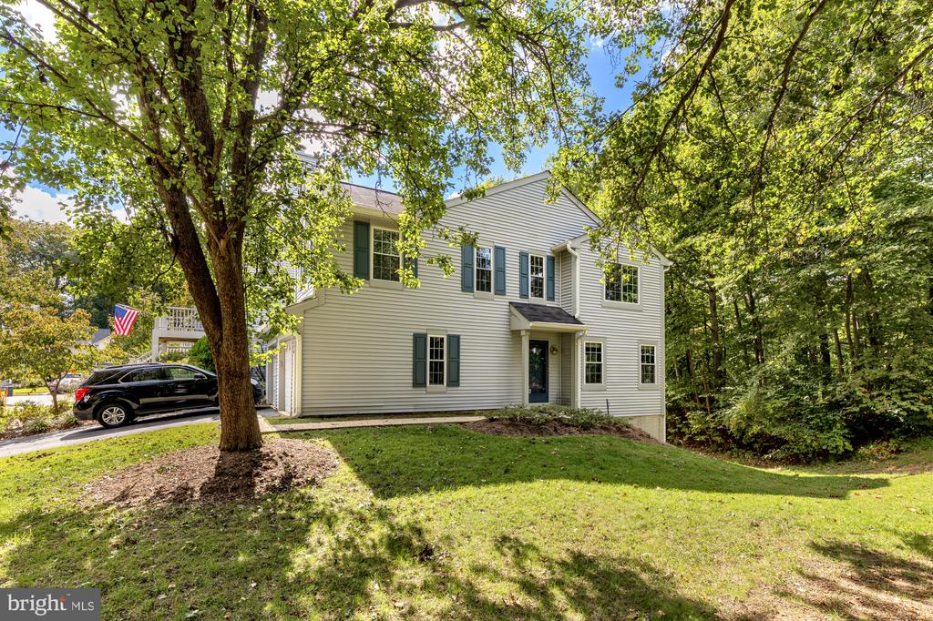 10224 FAIRE COMMONS COURT