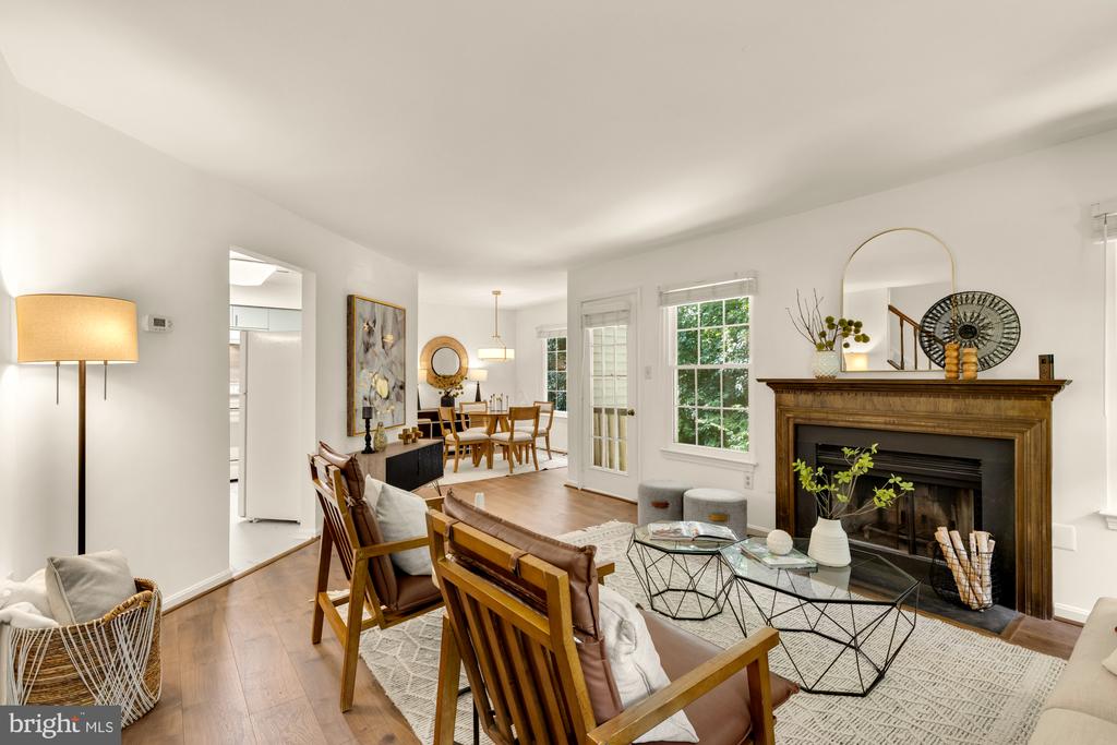 10224 FAIRE COMMONS COURT
