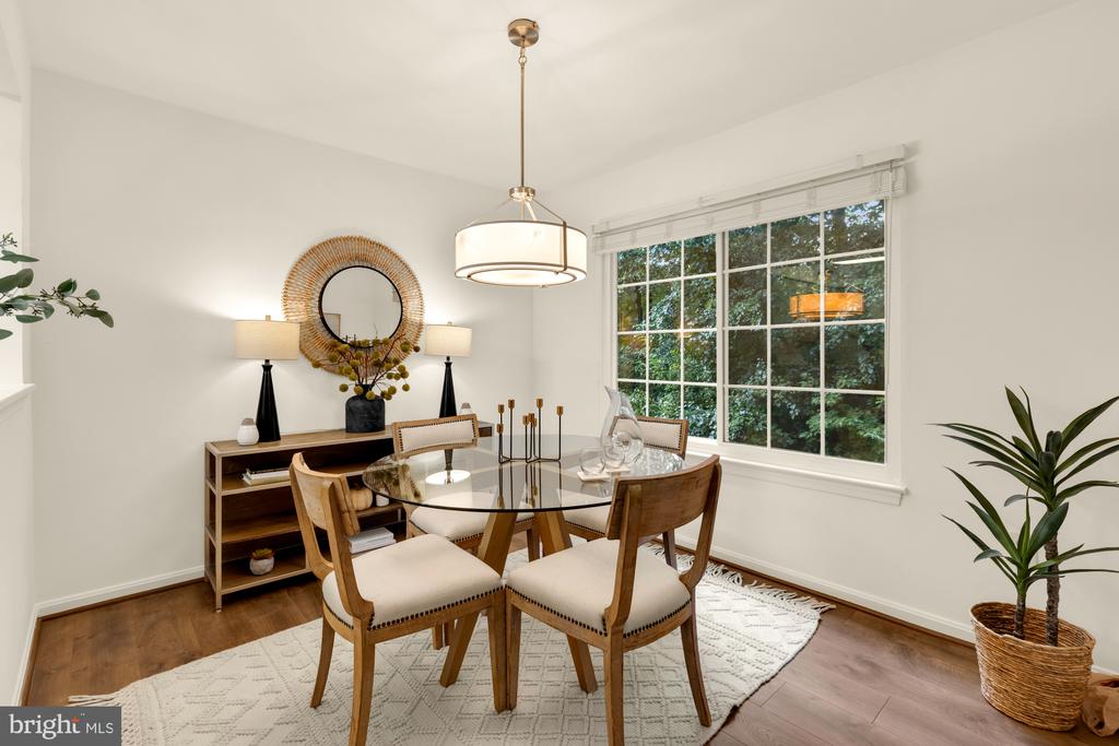 10224 FAIRE COMMONS COURT