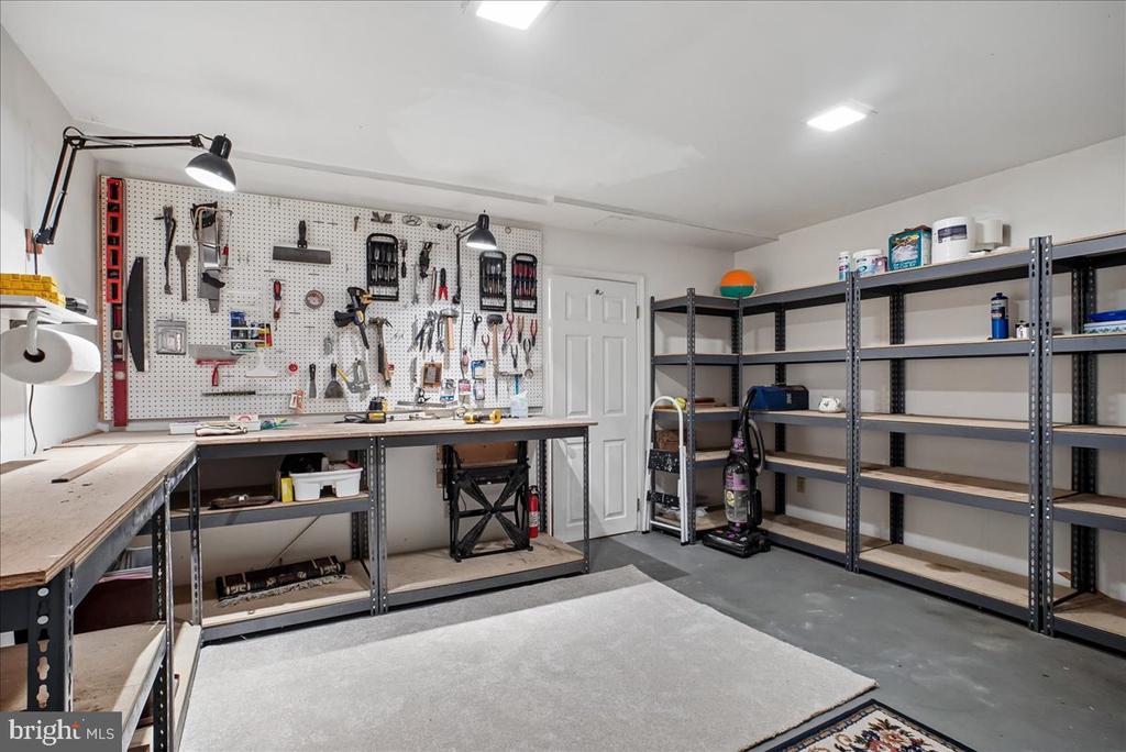 2302 CONCERT COURT