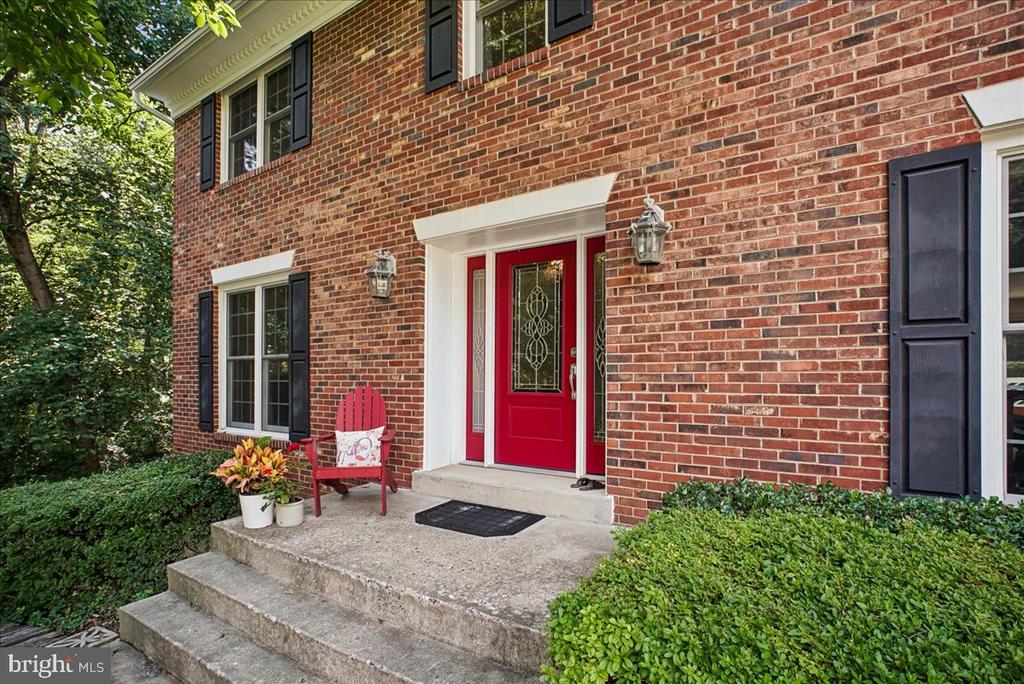 2302 CONCERT COURT