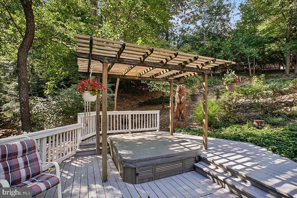 2302 CONCERT COURT