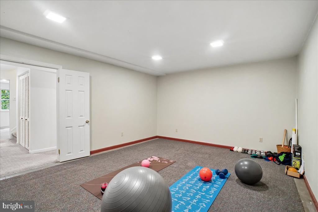 2302 CONCERT COURT