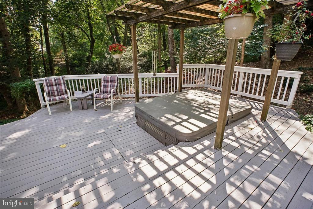 2302 CONCERT COURT