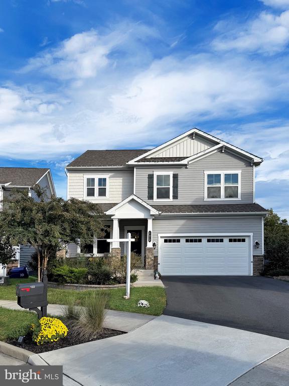 122 Dizerega Ct SW