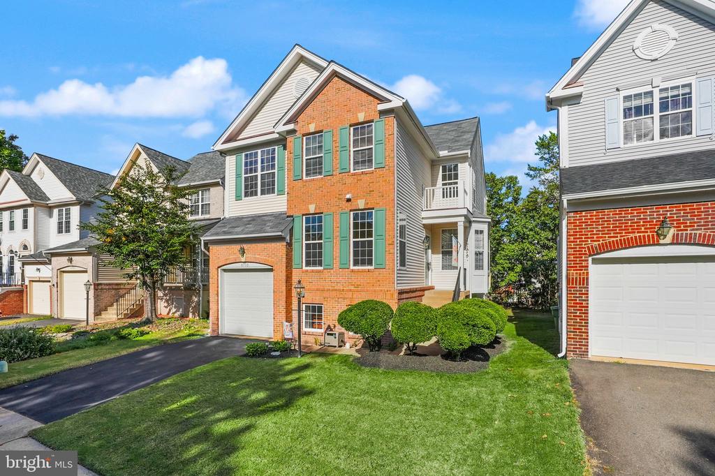 8793 PARTRIDGE RUN WAY