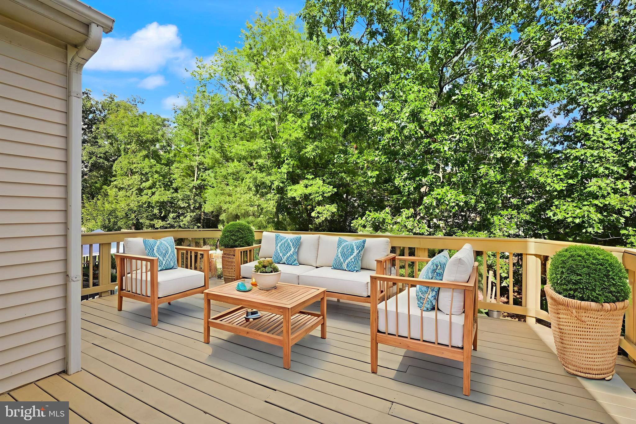 8793 PARTRIDGE RUN WAY