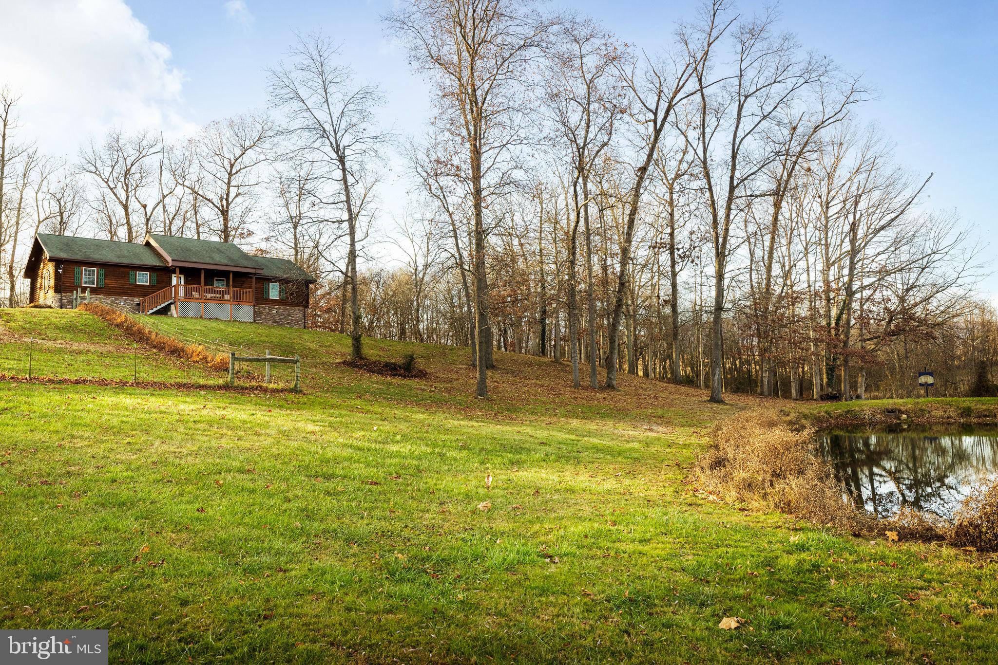 6 Oaklands Pond Ln.