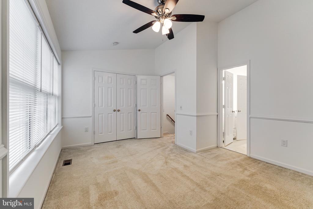 6517 OLD CARRIAGE DRIVE