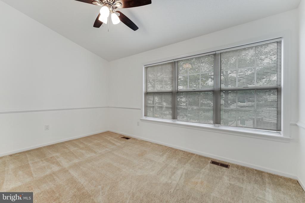 6517 OLD CARRIAGE DRIVE