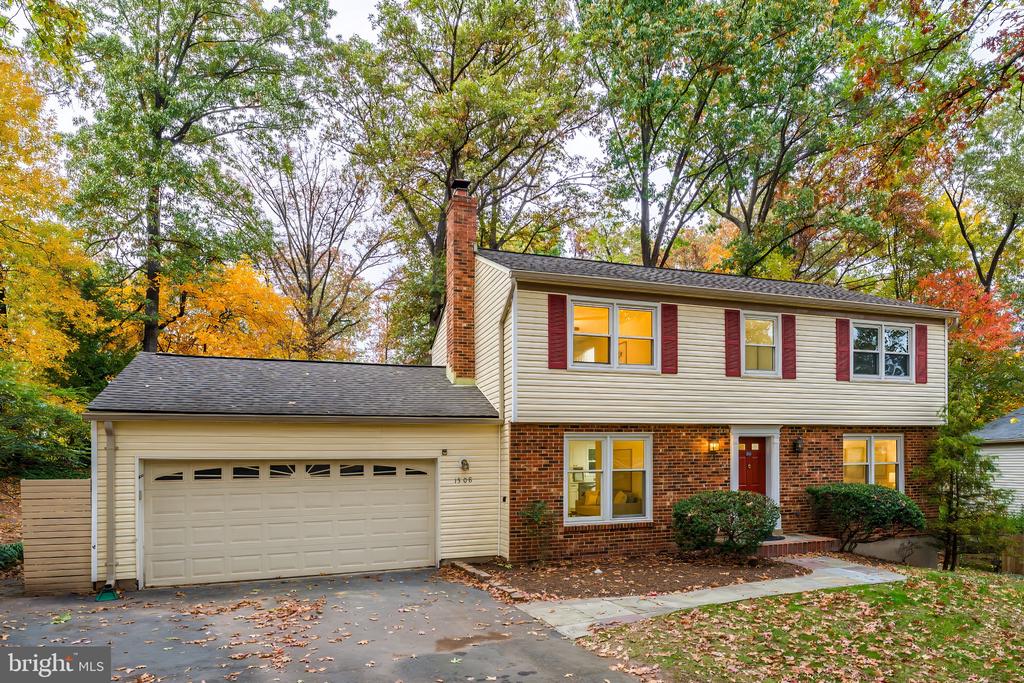 1508 HIDDENBROOK DRIVE