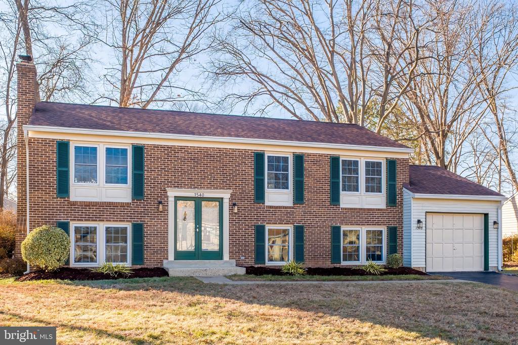 1540 POWELLS TAVERN PLACE