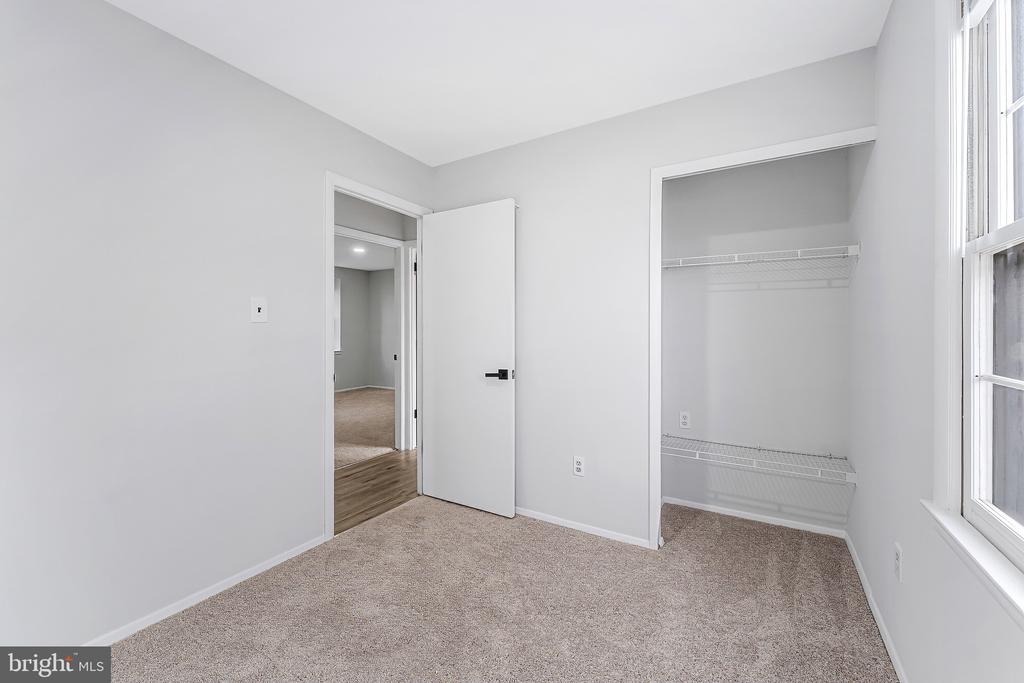 920 WINDSOR COURT