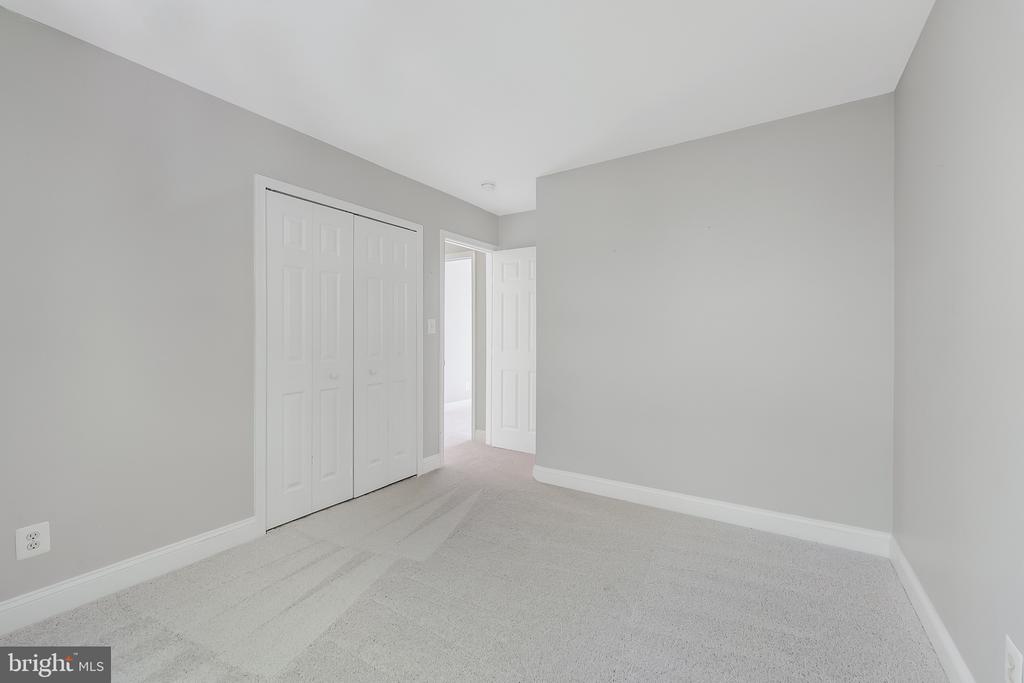 151 S FOX ROAD