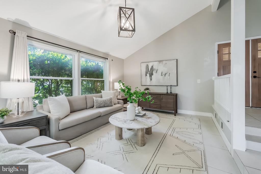 151 S FOX ROAD