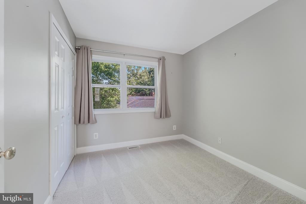 151 S FOX ROAD