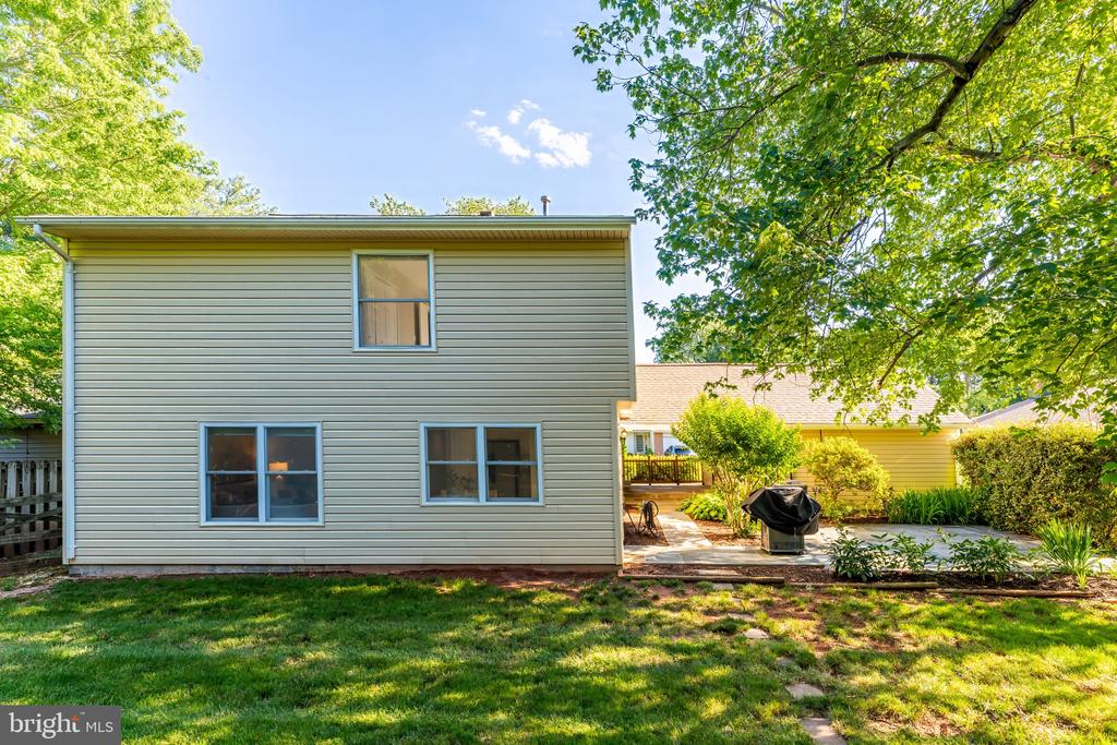 151 S FOX ROAD