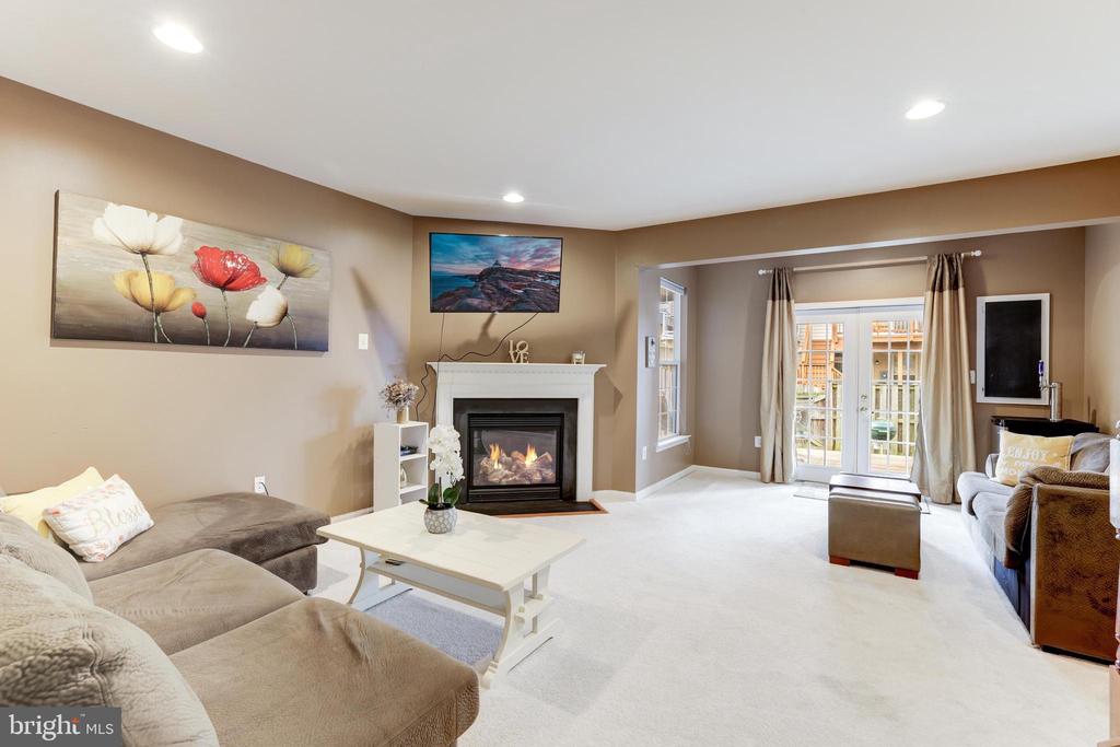575 EDMONTON TERRACE NE