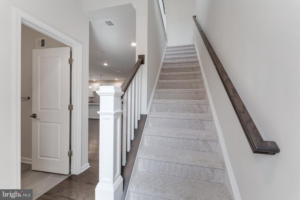 23215 MILLTOWN KNOLL SQUARE Unit: 115