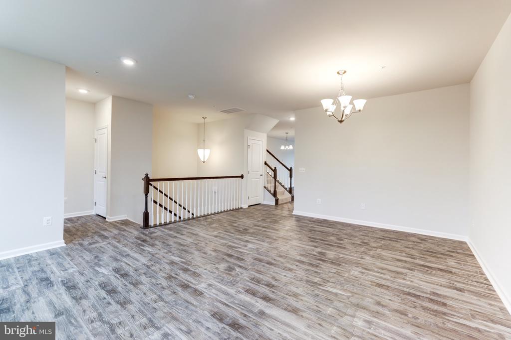 7071 DARBEY KNOLL DRIVE