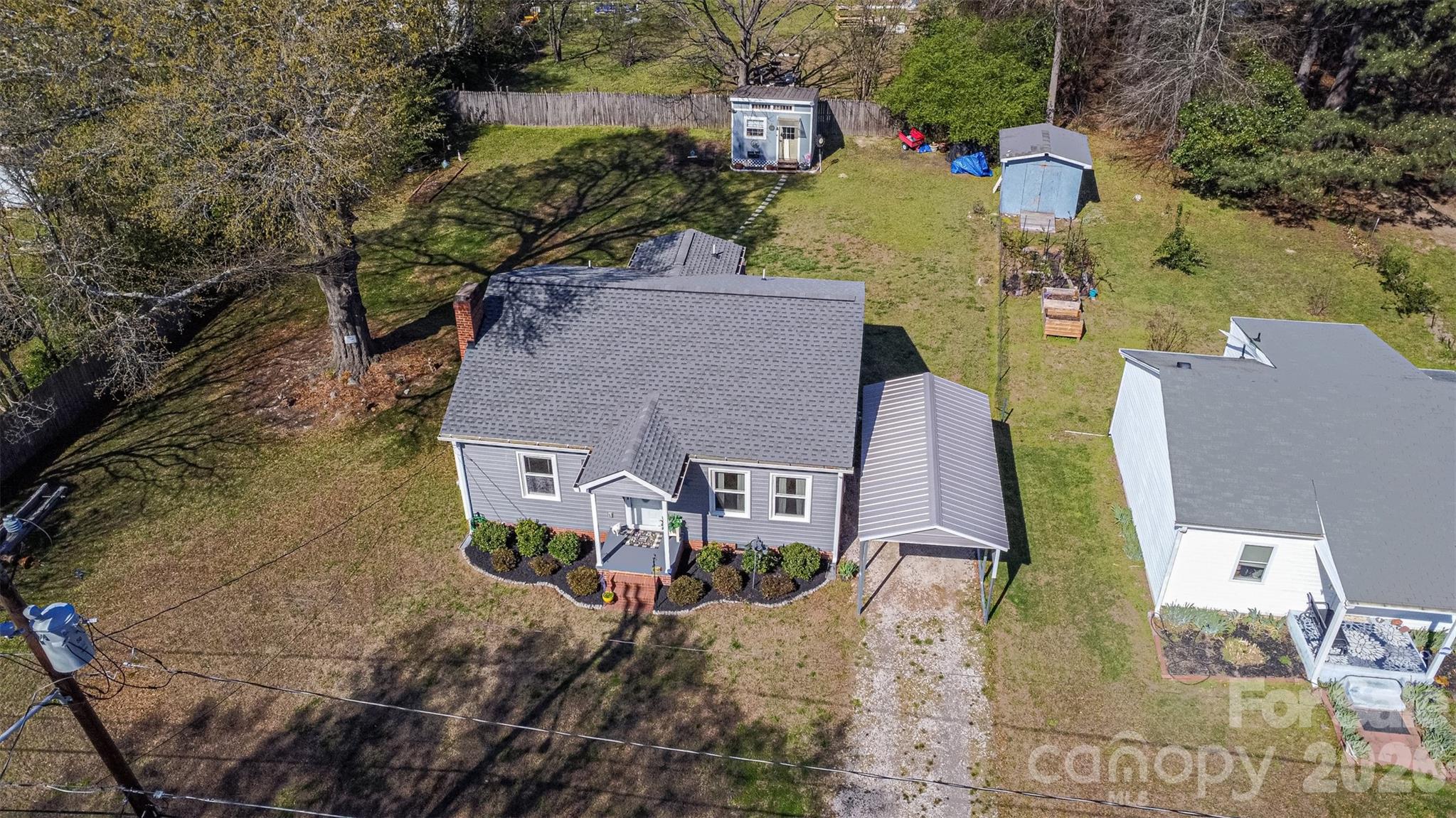 105 Hilltop Lane
