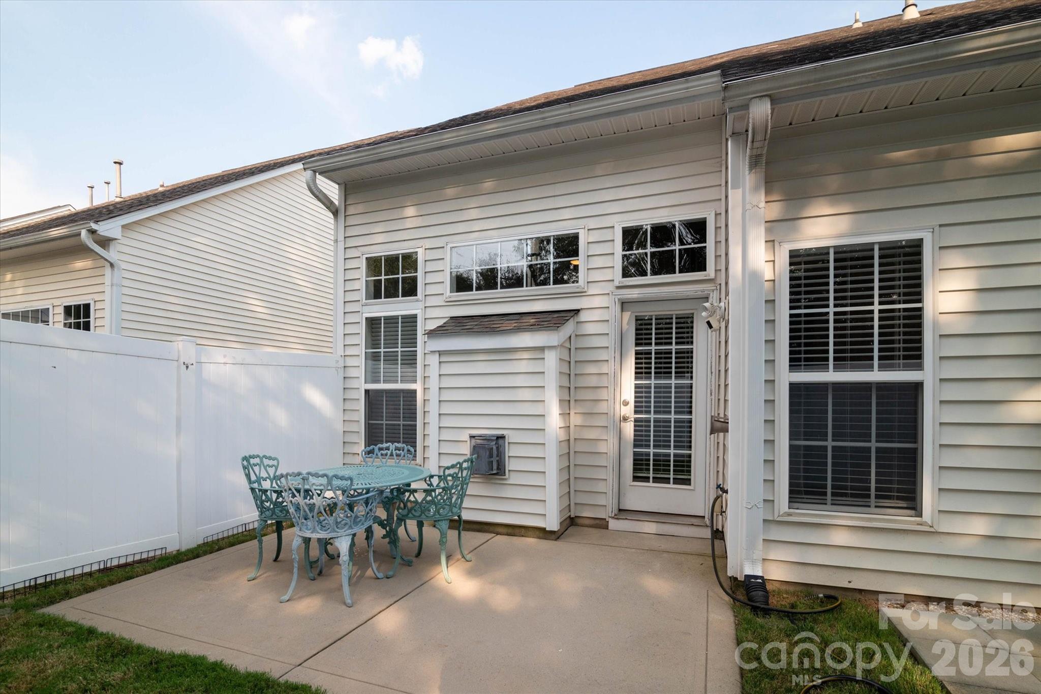 624 Bayou Circle