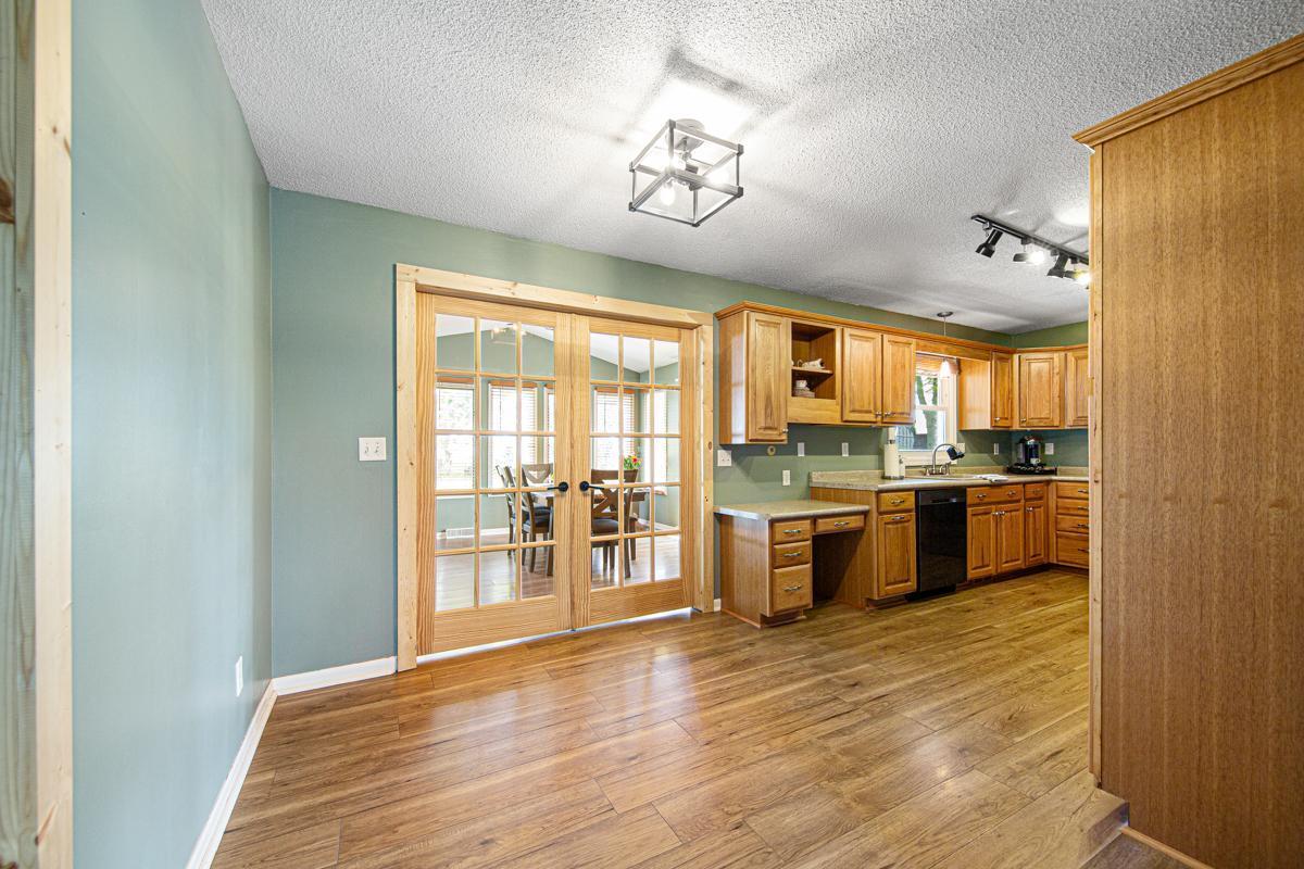 1400 Robinwood Lane