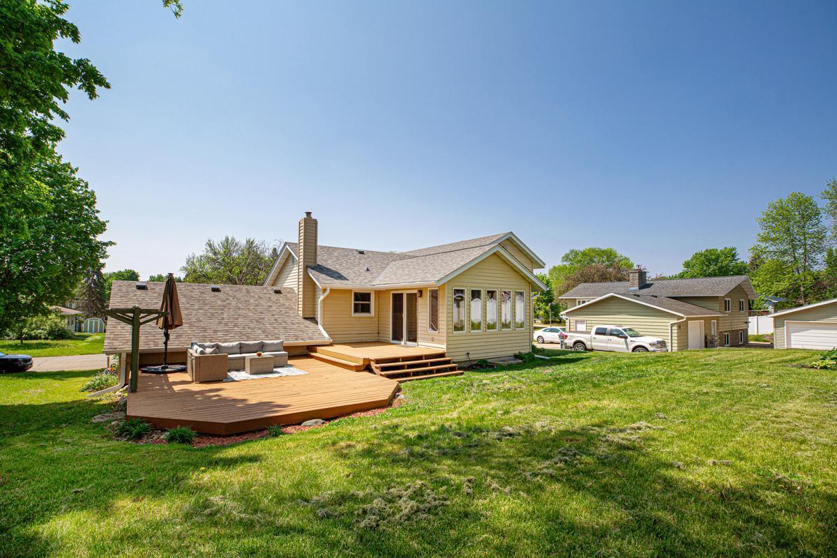 1400 Robinwood Lane