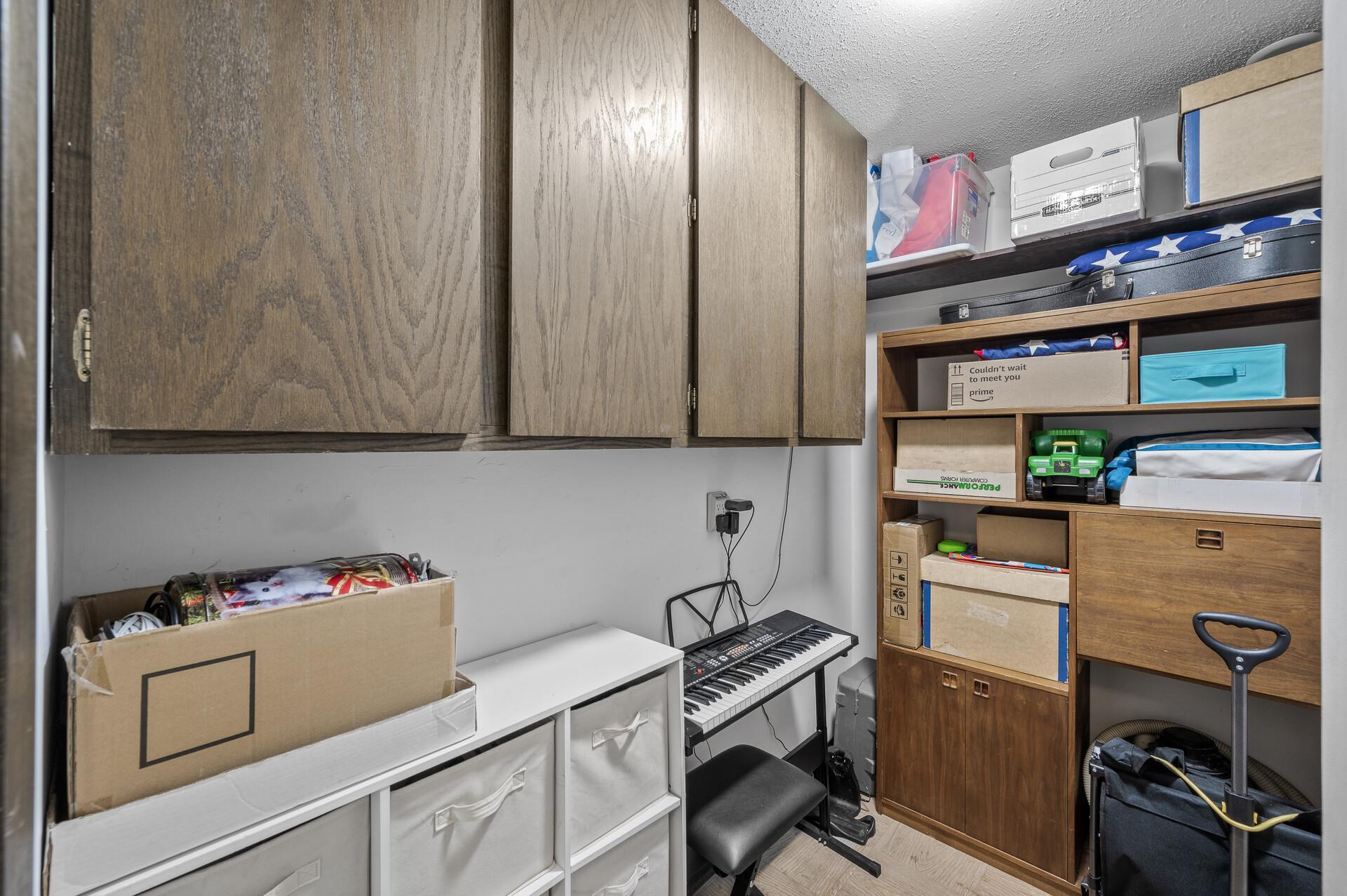 6085 Lincoln Drive Unit: 225