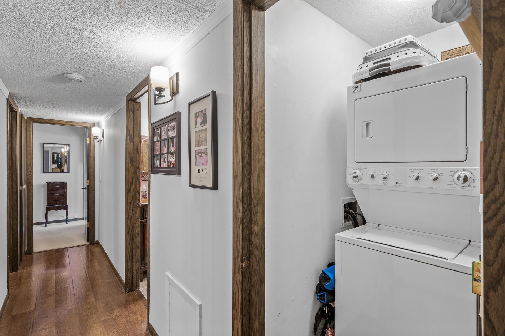 6085 Lincoln Drive Unit: 225