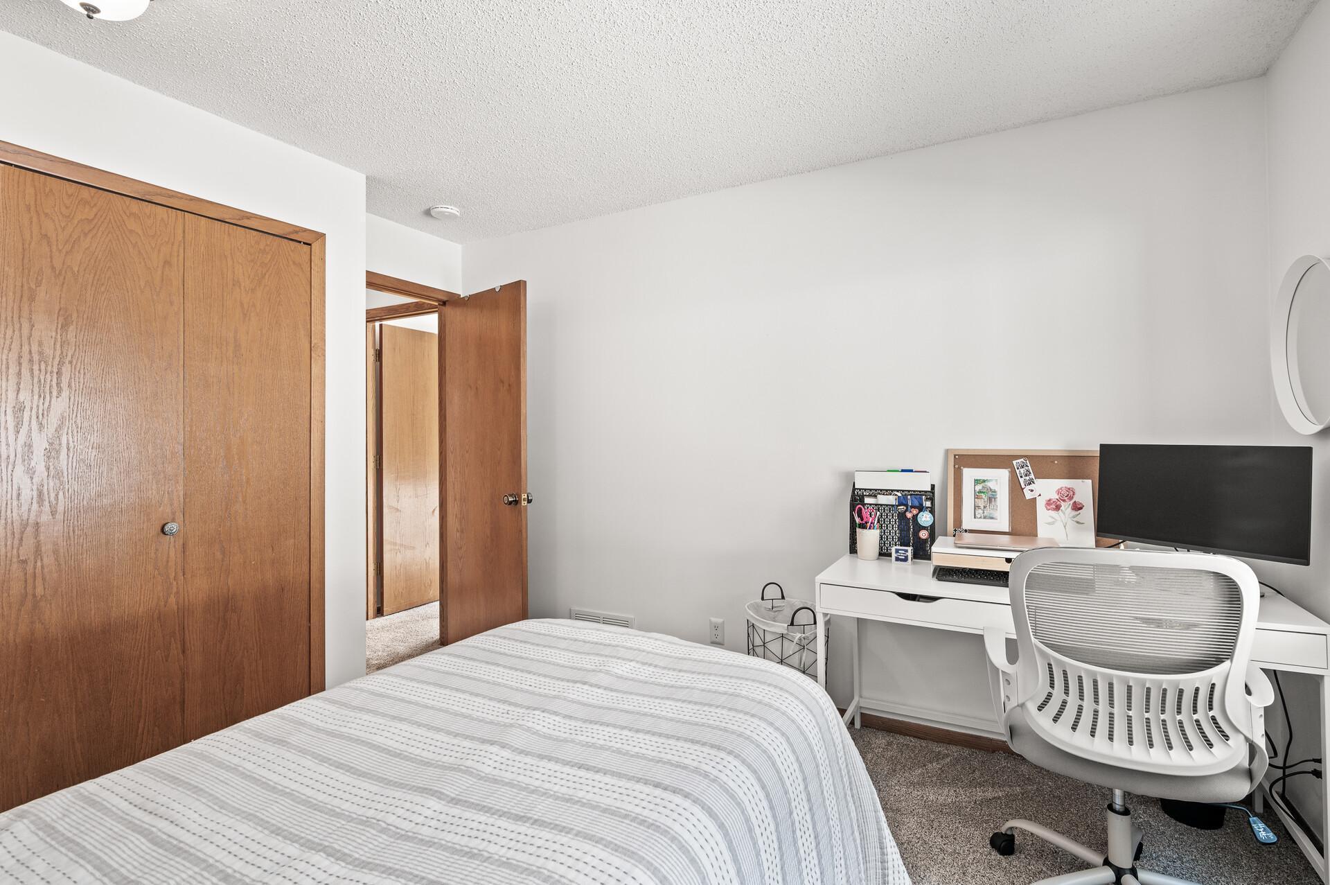 1934 Fox Ridge Drive Unit: A