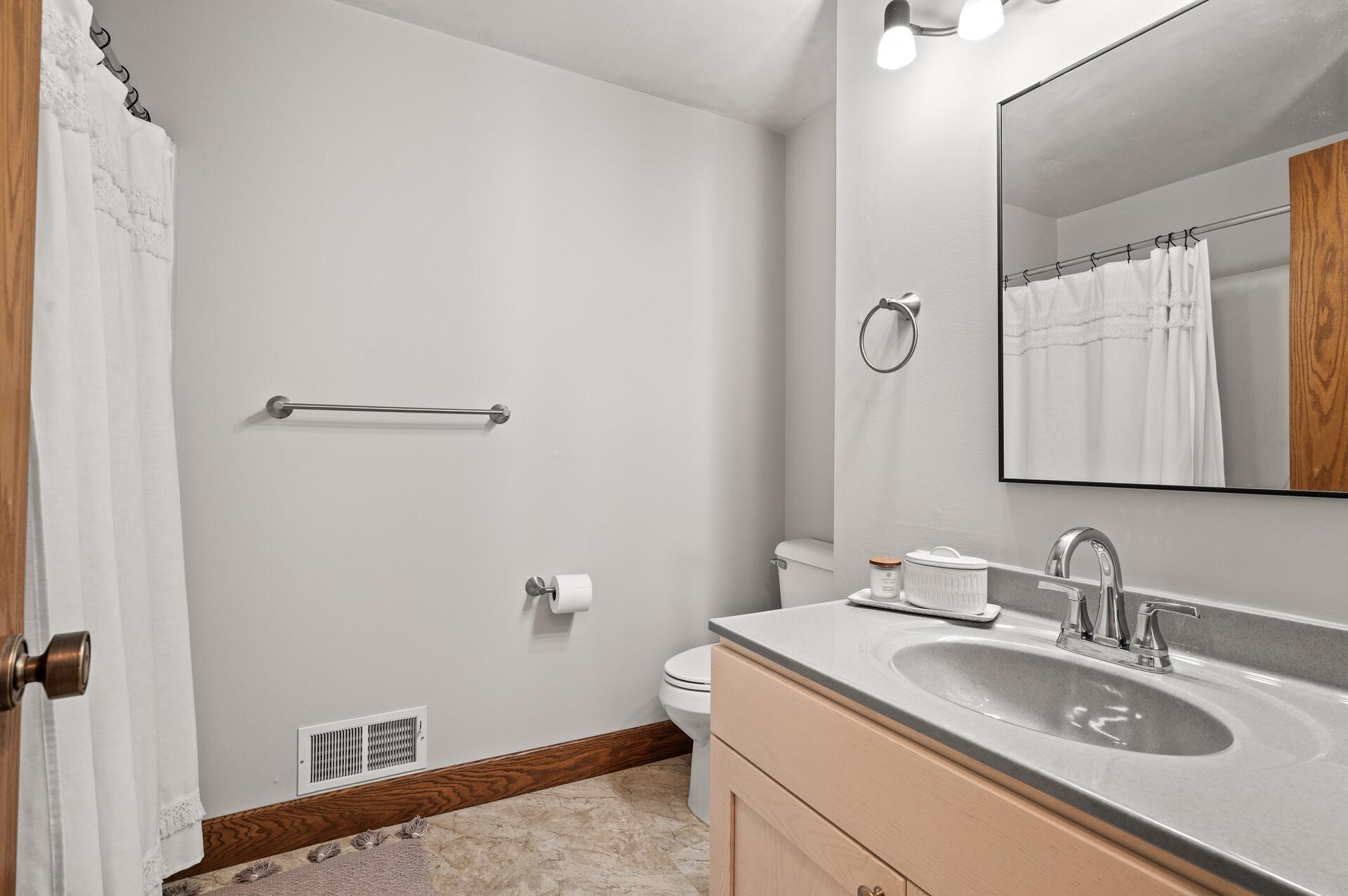1934 Fox Ridge Drive Unit: A