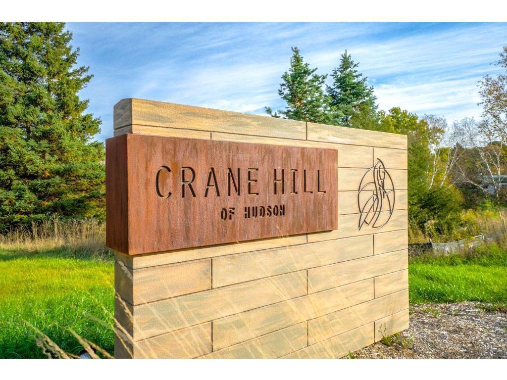 902 Crane Hill Trail