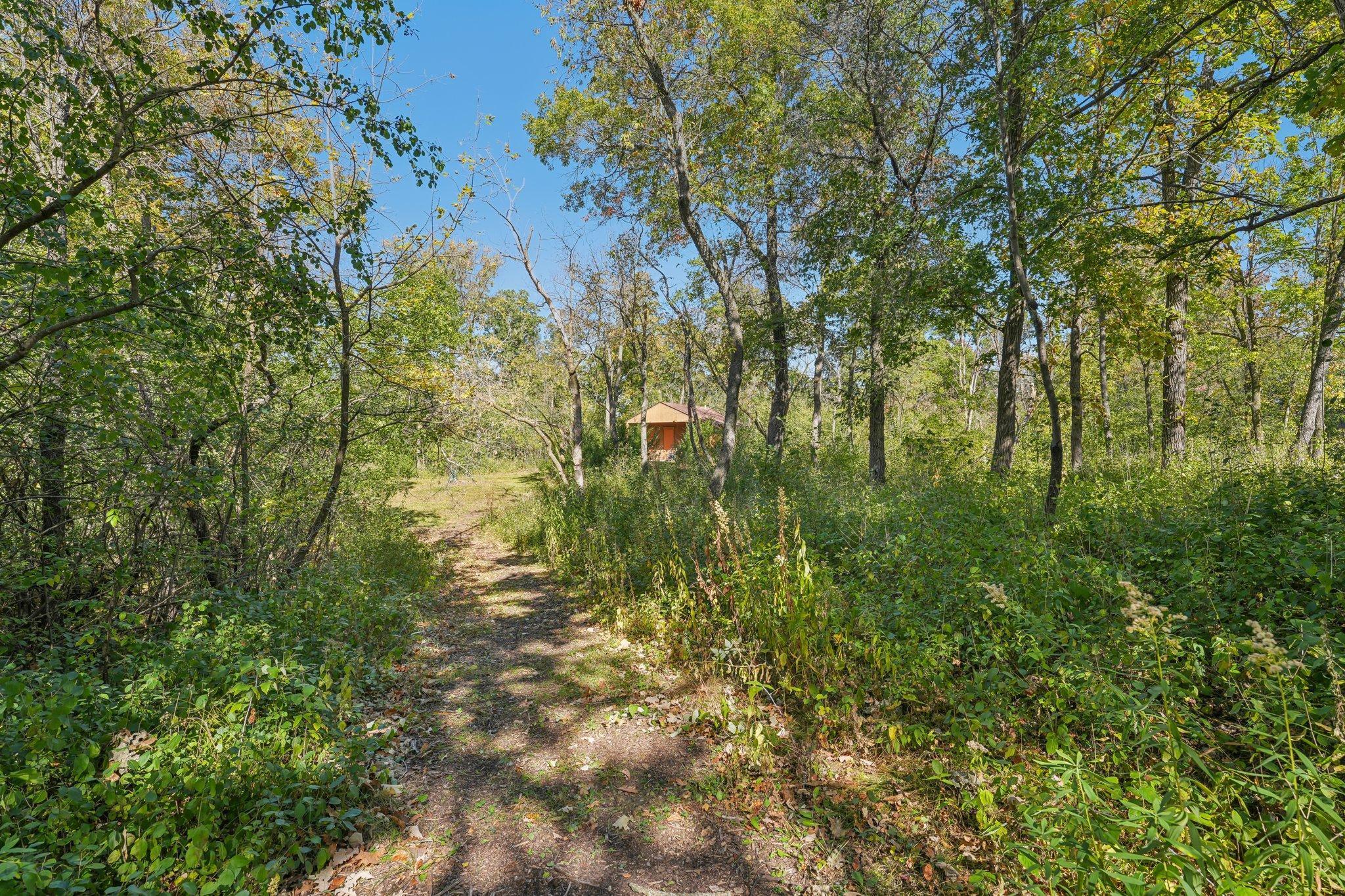 902 Crane Hill Trail