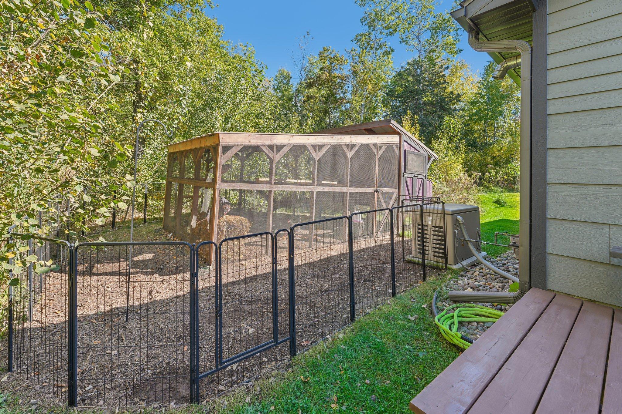 902 Crane Hill Trail