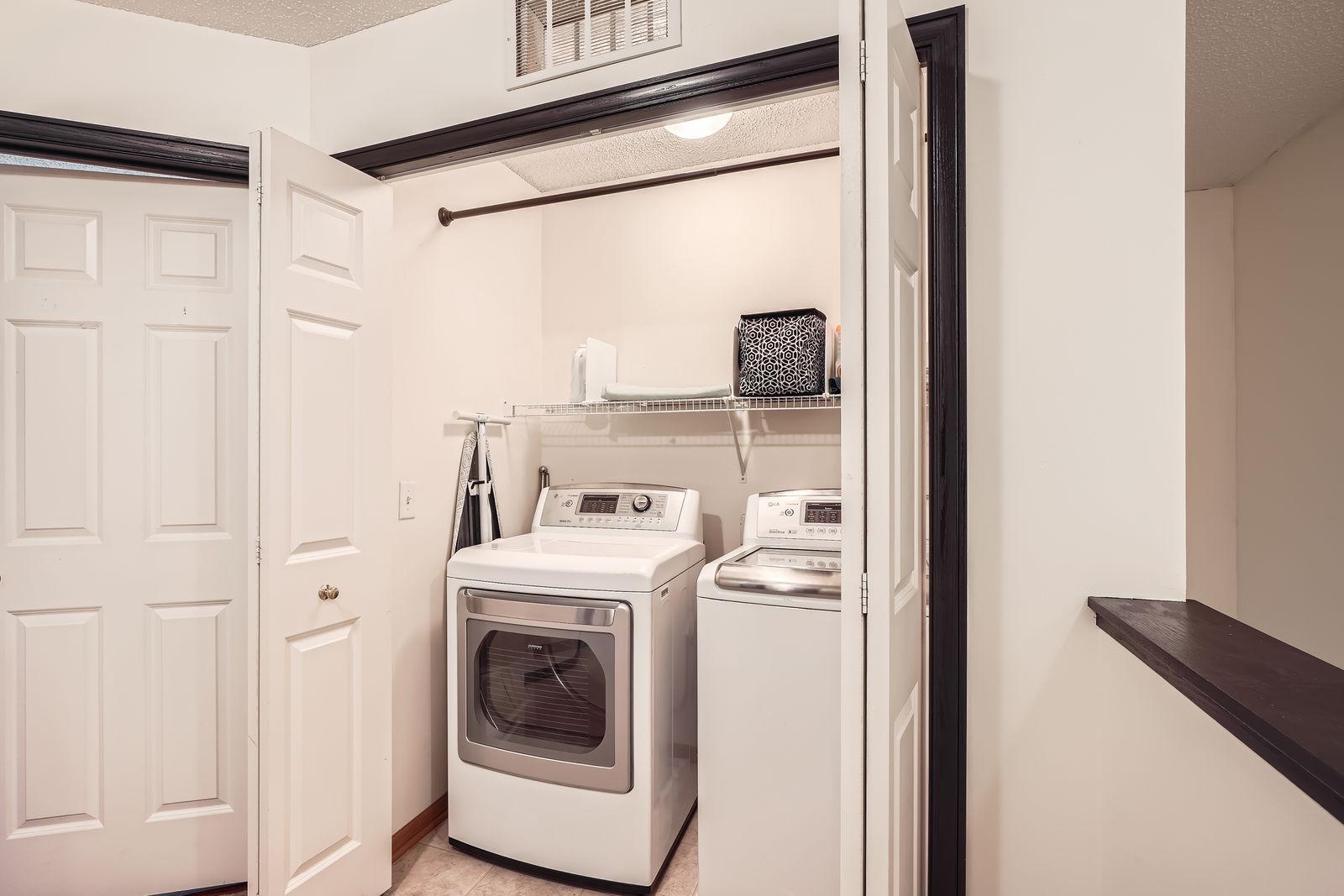 2492 Yellowstone Drive Unit: 82