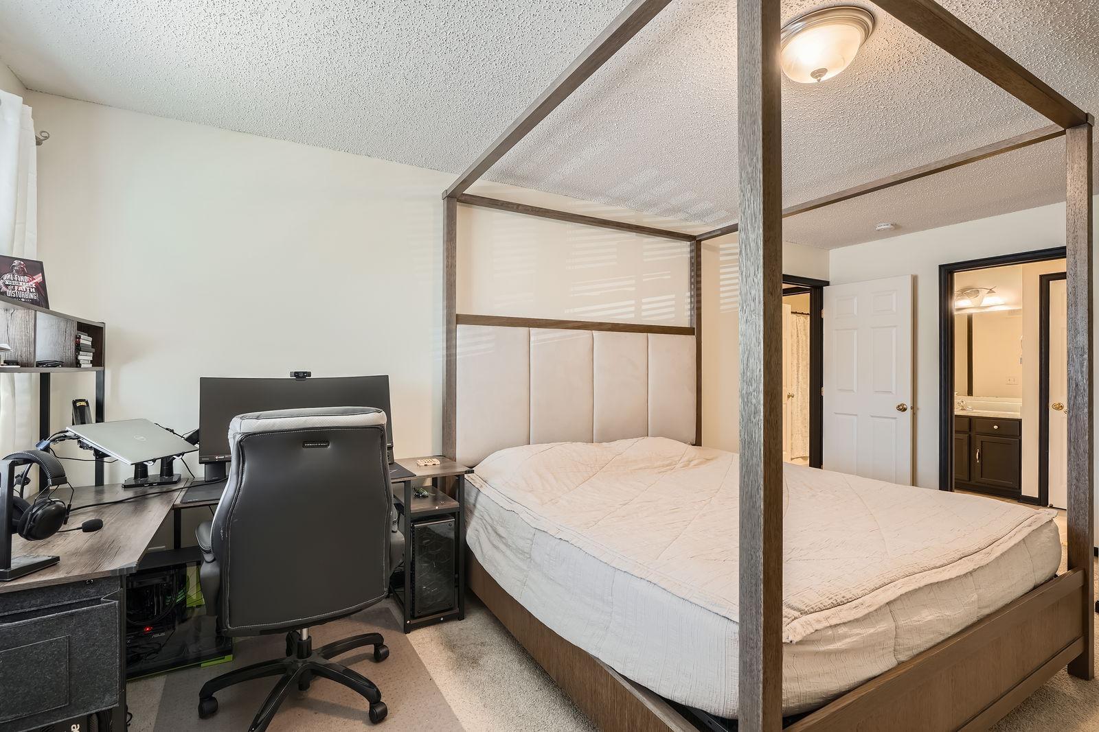 2492 Yellowstone Drive Unit: 82