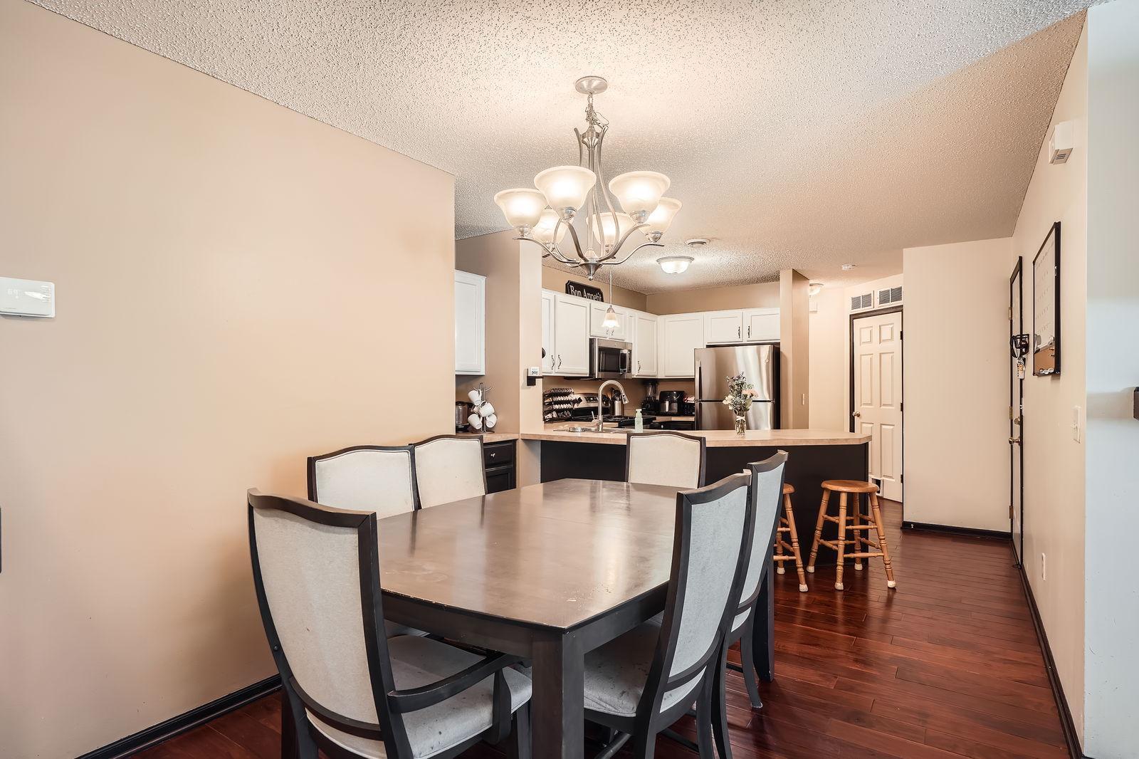 2492 Yellowstone Drive Unit: 82