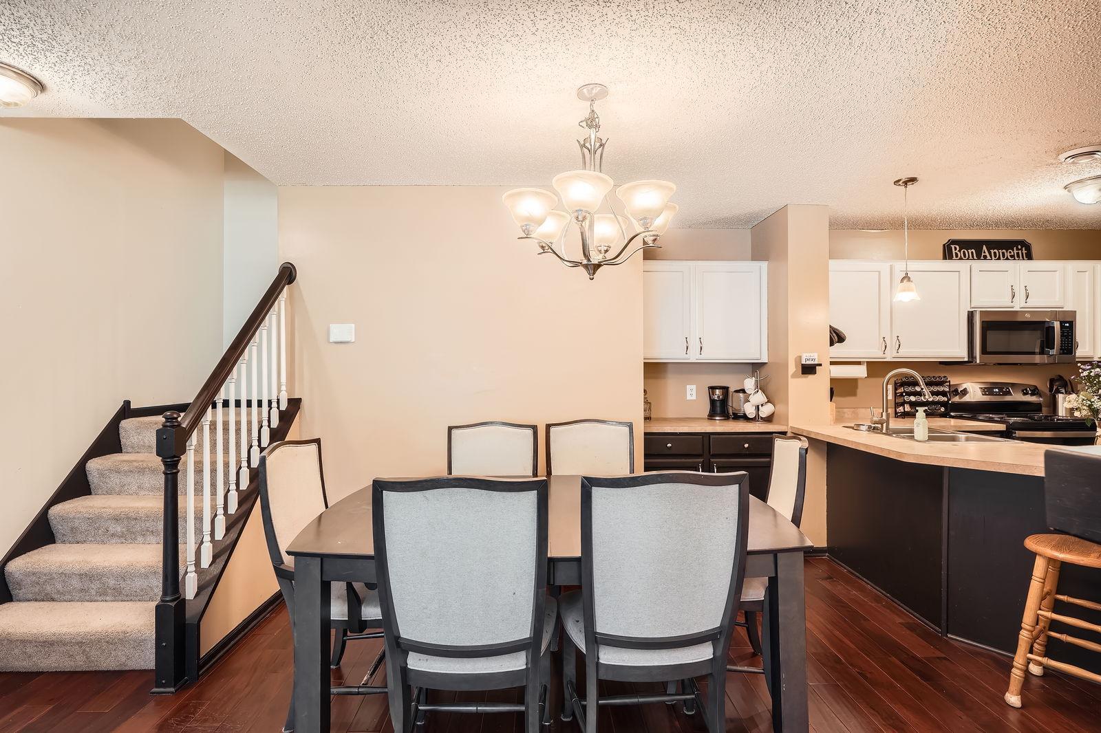 2492 Yellowstone Drive Unit: 82