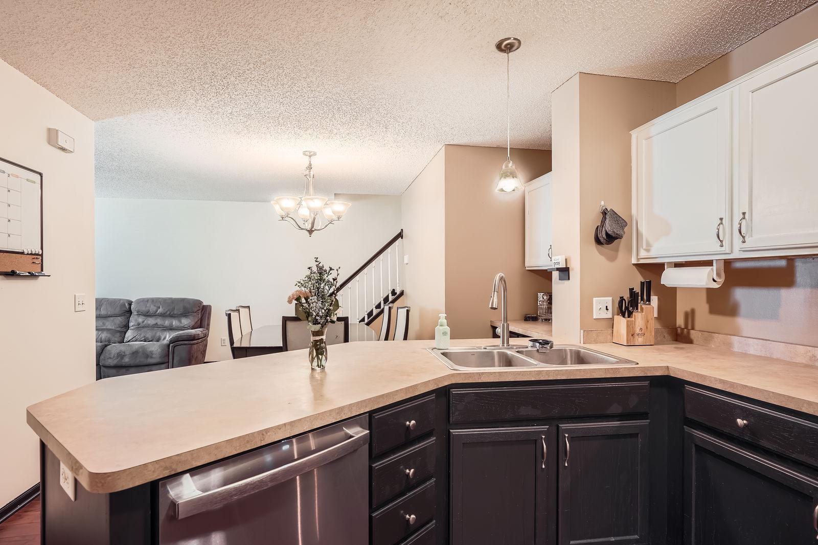 2492 Yellowstone Drive Unit: 82
