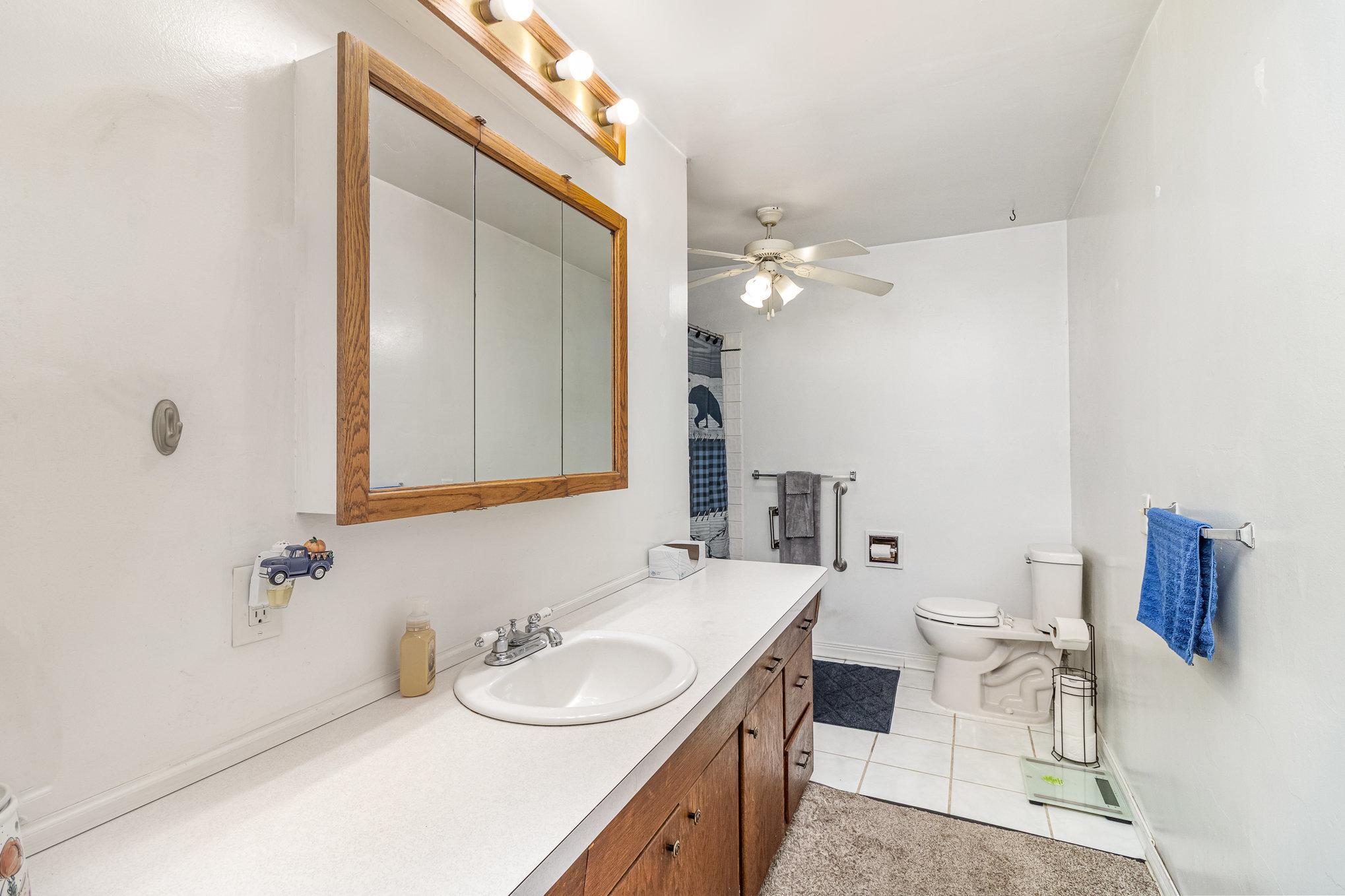 209 4th Street W