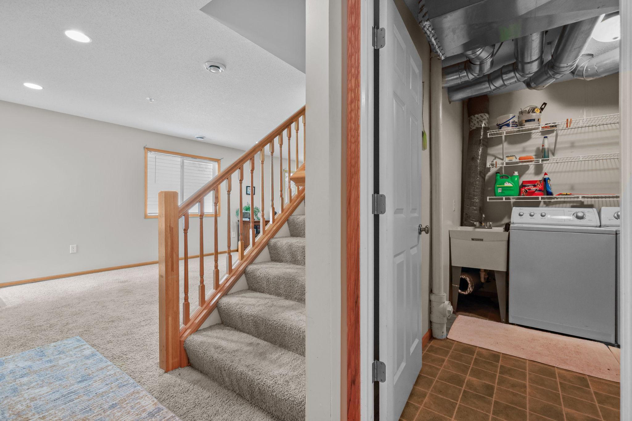 1215 Norton Avenue NE