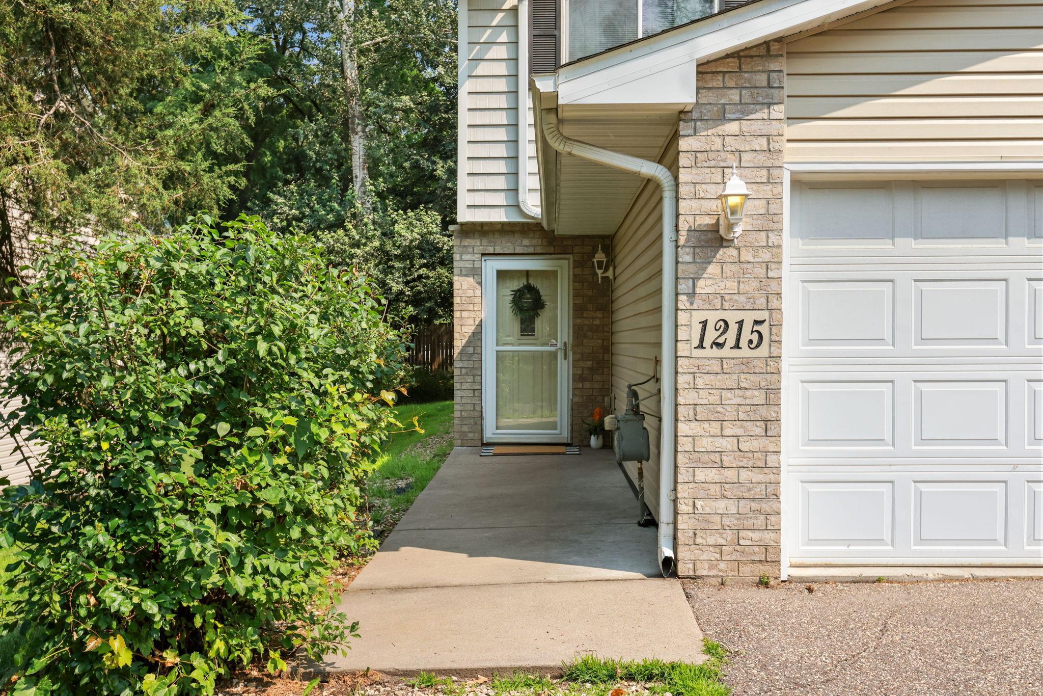 1215 Norton Avenue NE