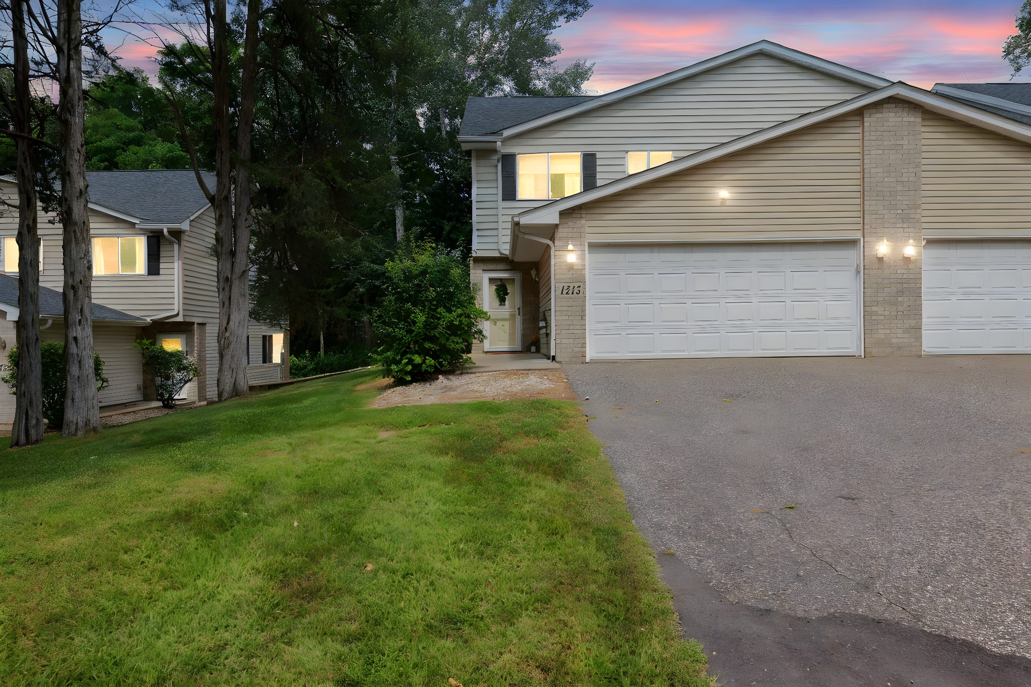 1215 Norton Avenue NE