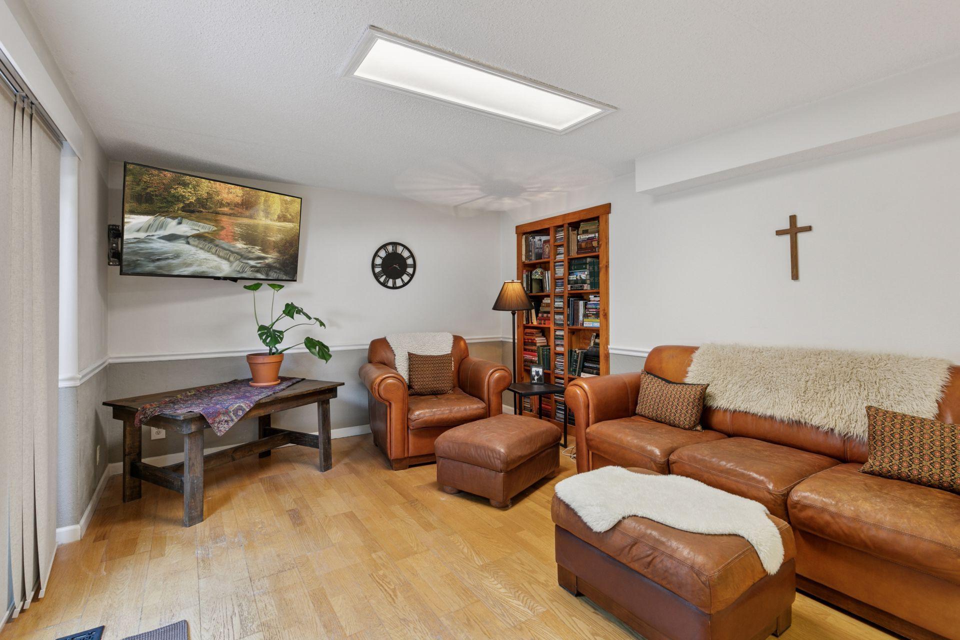14678 Dunbar Court