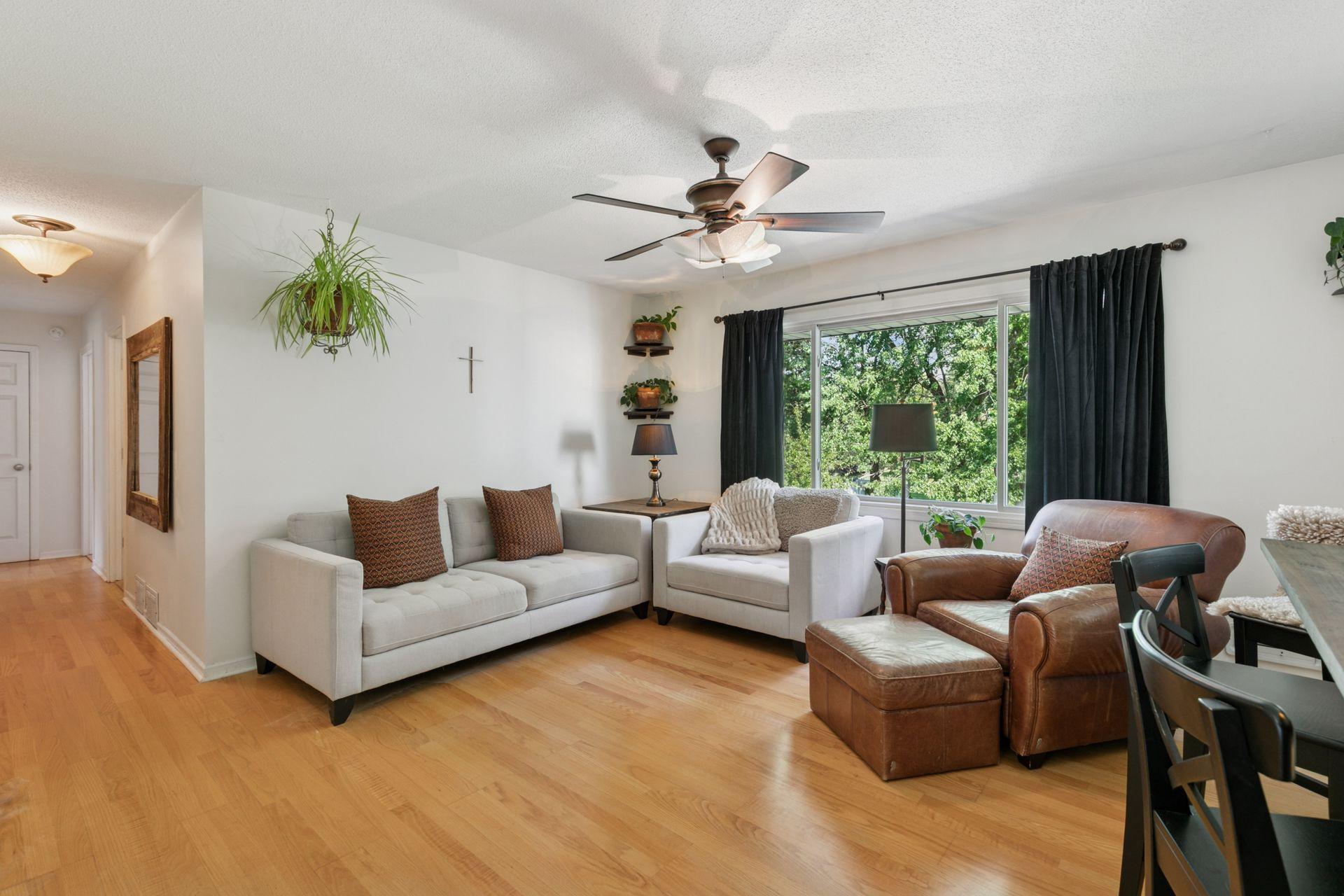 14678 Dunbar Court