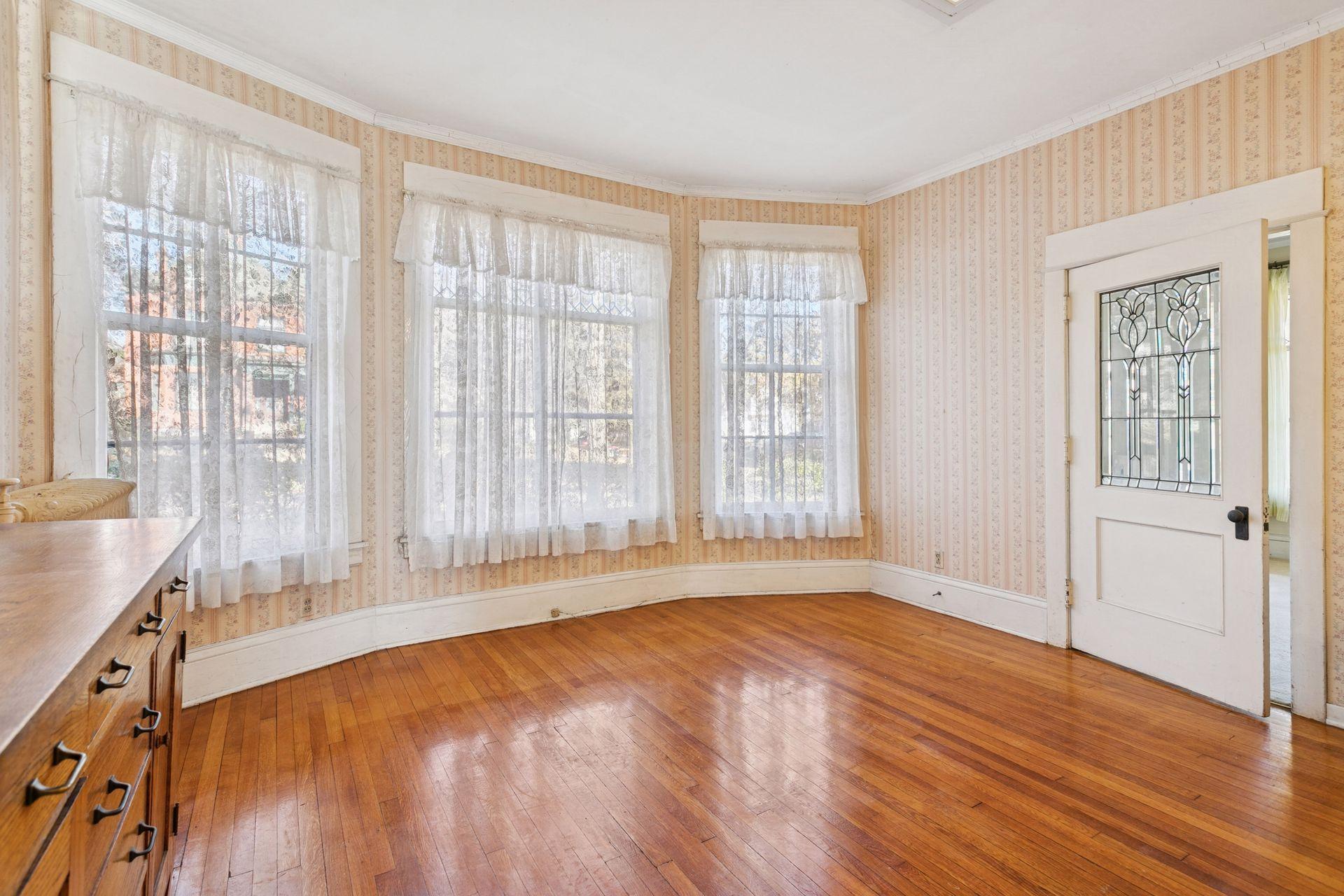 1105 Jessie Street