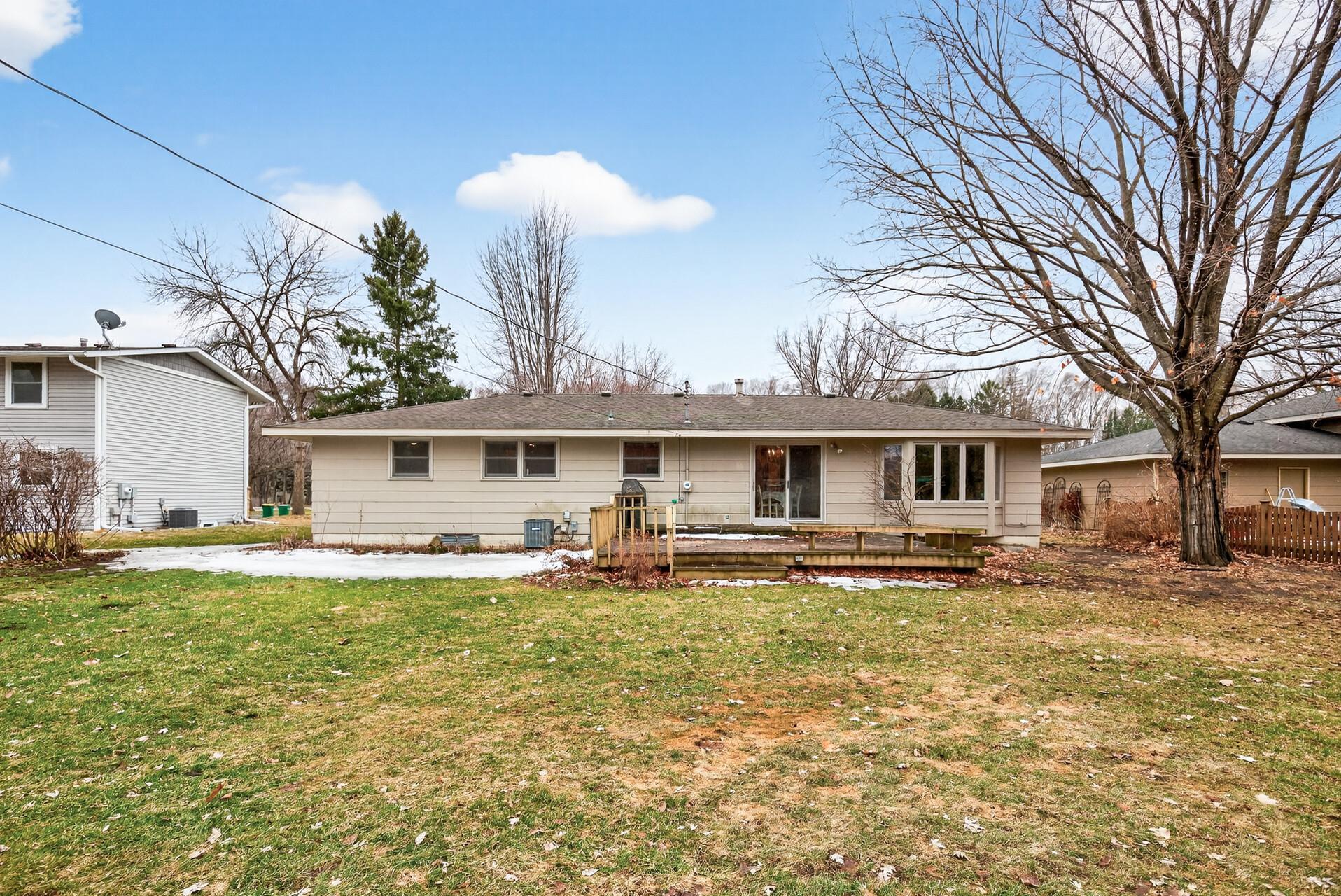 3627 205th Street W