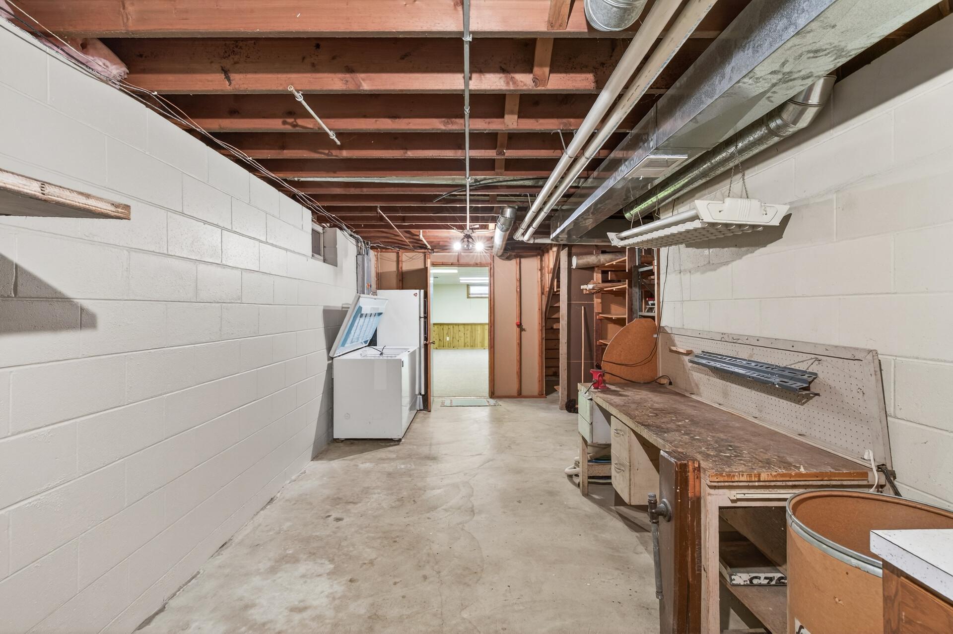 3627 205th Street W